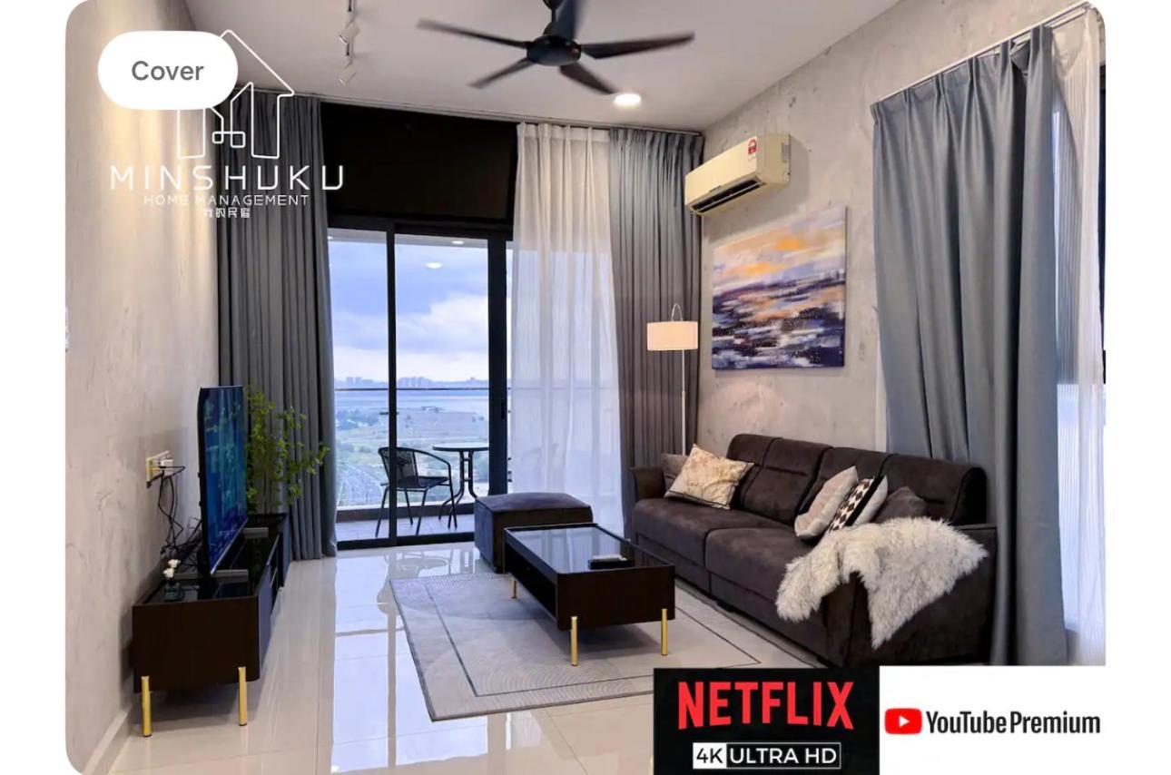 Muji Full Seaview Royal With 2carparks Foc Netflix Access And Youtube Premium 3beds 3bath For 6-12pax By Minshuku Apartment