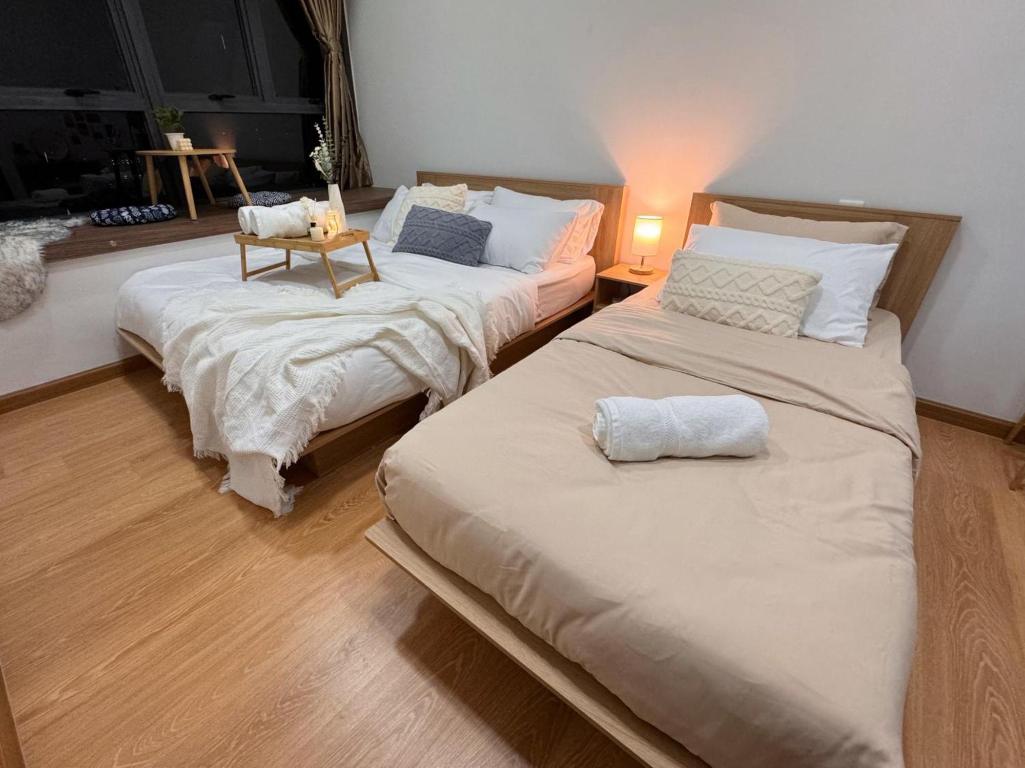 Muji Full Seaview Royal With 2carparks Foc Netflix Access And Youtube Premium 3beds 3bath For 6-12pax By Minshuku