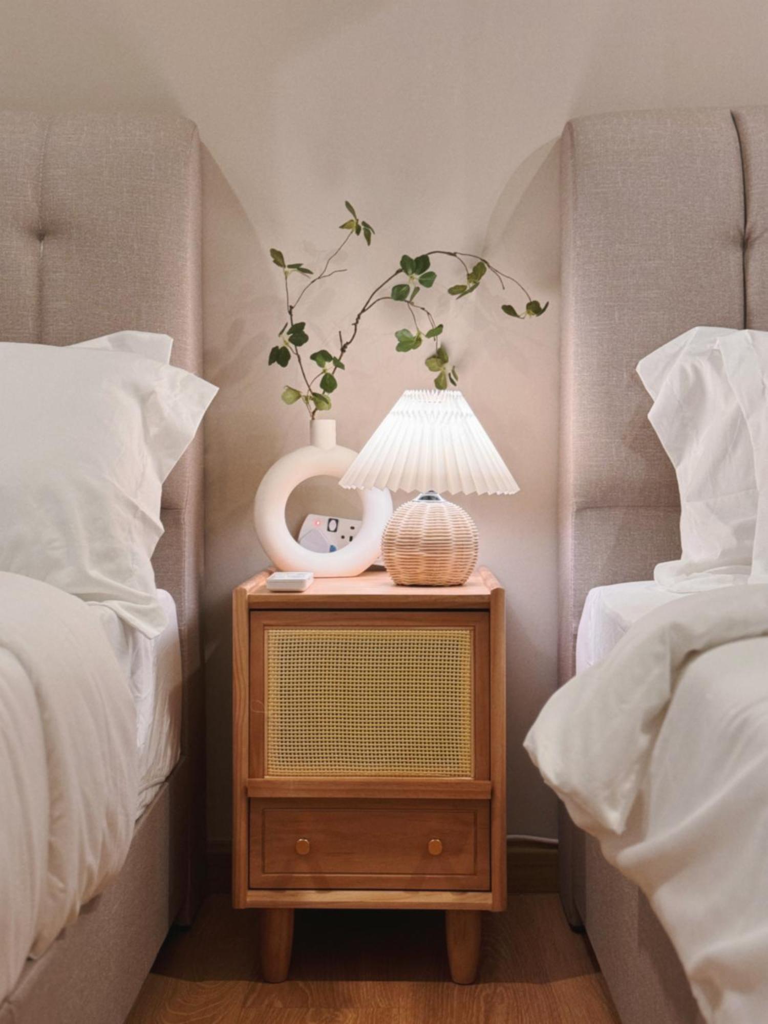 Muji Full Seaview Royal With 2carparks Foc Netflix Access And Youtube Premium 3beds 3bath For 6-12pax By Minshuku